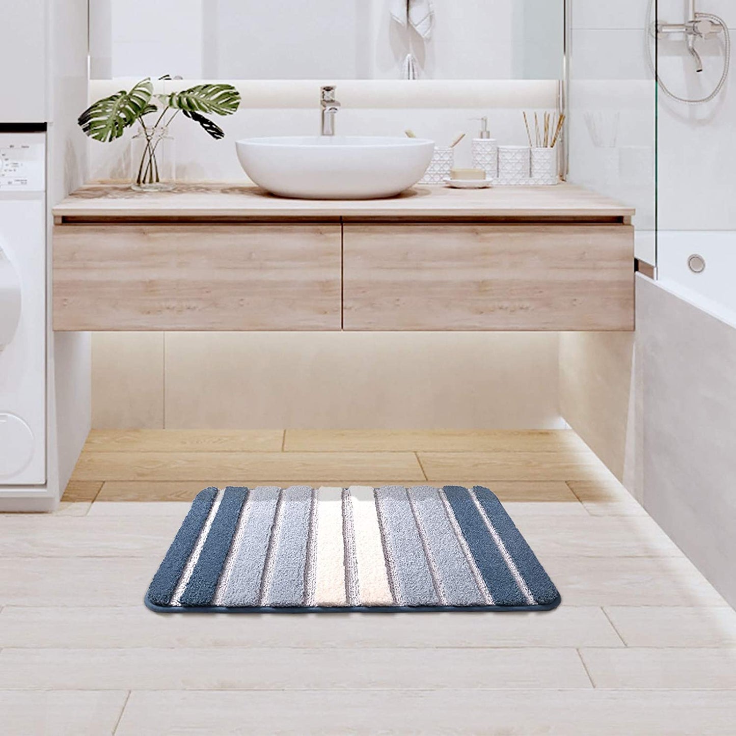 Color Stripes Bath Mat