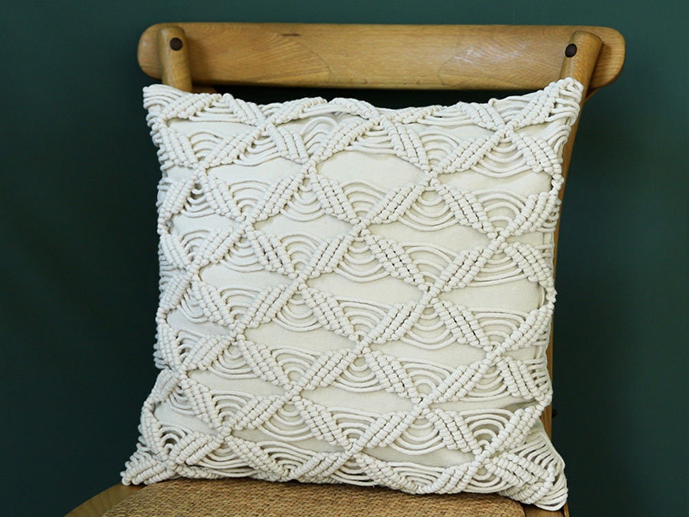 Boho Macramé Woven Throw Pillow Cover – Handcrafted Fringe Cushion Case (18" x 18" / 45 x 45 cm)